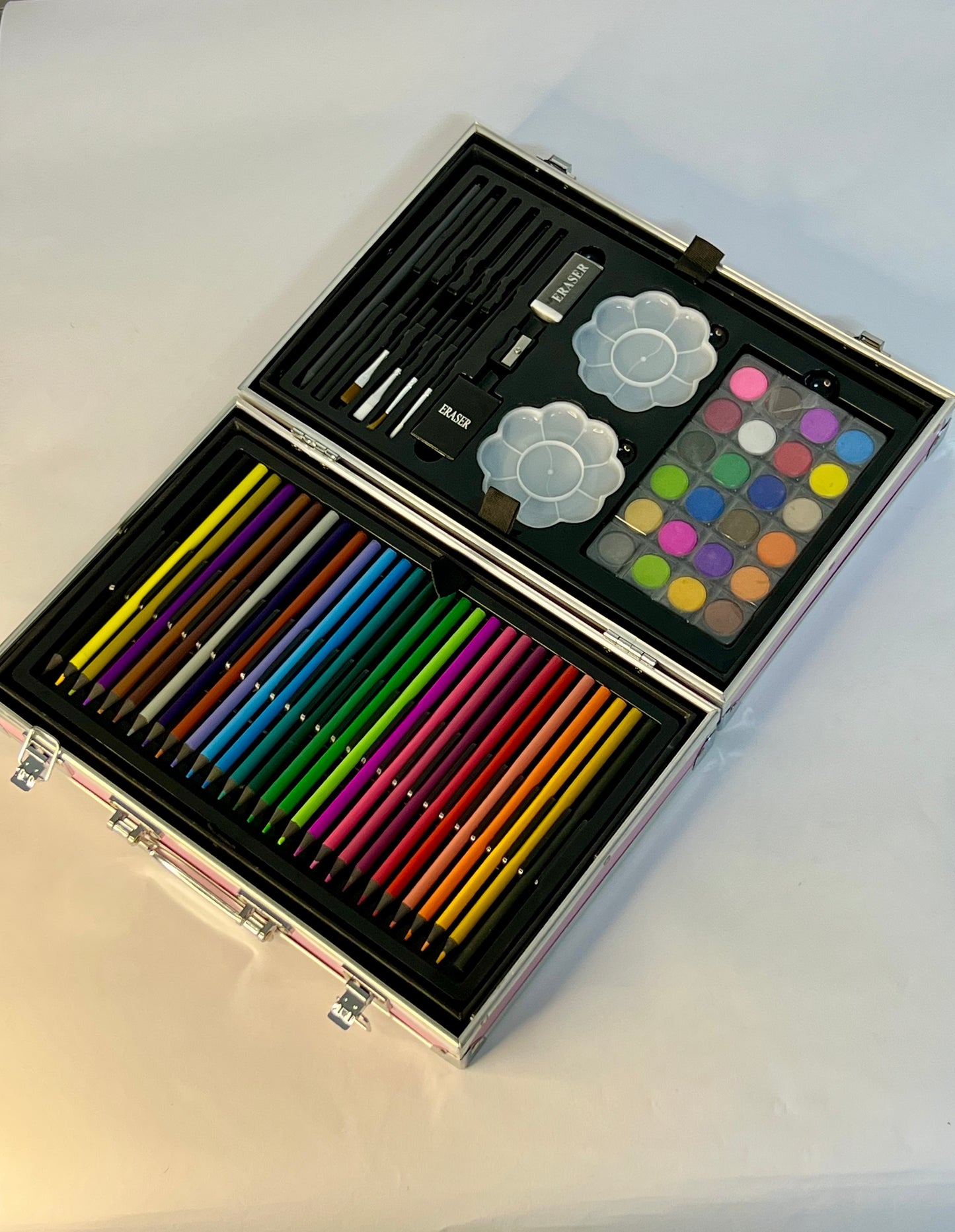 Labubu Artist Metal Case – 144 Pcs Mega Set